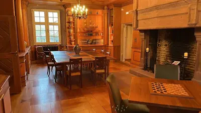 Coin salon dans l'établissement Domaine La Cour Des Nobles - Demeure, Maison et Appartements au coeur de Riquewihr
