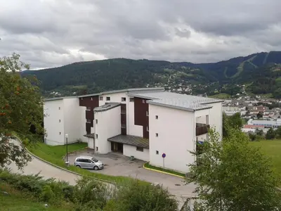 Vue générale sur la montagne ou vue sur la montagne depuis l'appartement