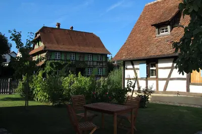 Jardin de l'établissement Les colombages d'a cote