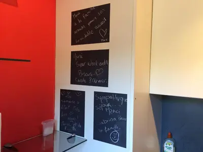 Cuisine ou kitchenette dans l'établissement Appartement vue sur lac