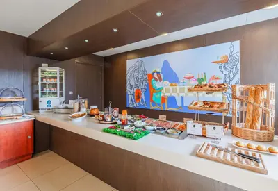 Nourriture dans l'hôtel ou à proximité