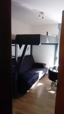 Un ou plusieurs lits dans un hébergement de l'établissement studio des écureuil