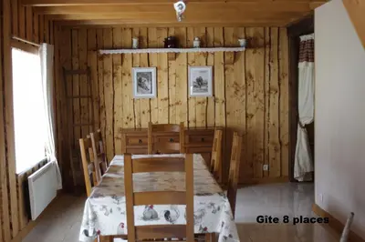 Coin salon dans l'établissement Gites typiques au coeur des Hautes Vosges