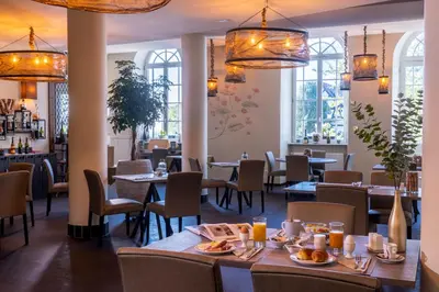 Nourriture dans l'hôtel ou à proximité