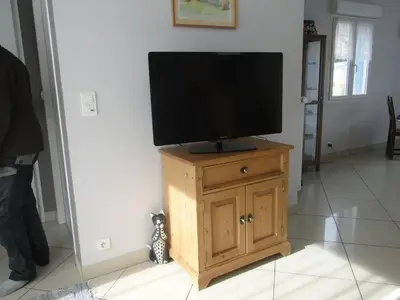 Télévision ou salle de divertissement dans l'établissement LA MAISON EN PAIN D'EPICES