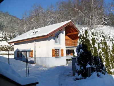 L'établissement châlet en hiver