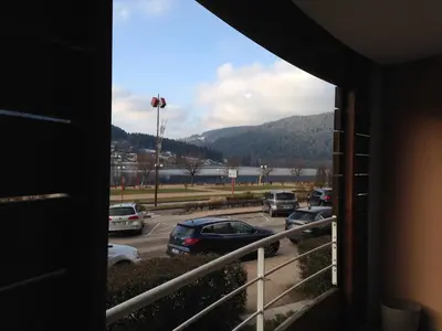 Vue générale sur la montagne ou vue sur la montagne depuis l'appartement