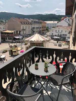Vue générale sur la montagne ou vue sur la montagne depuis l'appartement