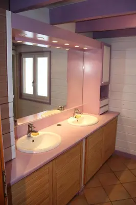 Salle de bains dans l'établissement Chalet centaurée - Rémy HEROLD