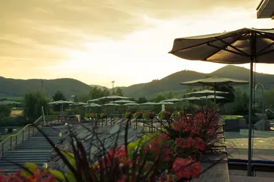 Vue générale sur la montagne ou vue sur la montagne depuis l'hôtel