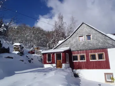 L'établissement Gîte La Petite Finlande en hiver