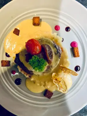 Nourriture dans l'hôtel ou à proximité