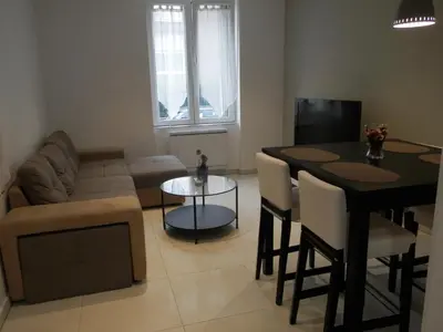 Télévision ou salle de divertissement dans l'établissement JAB'S HOME