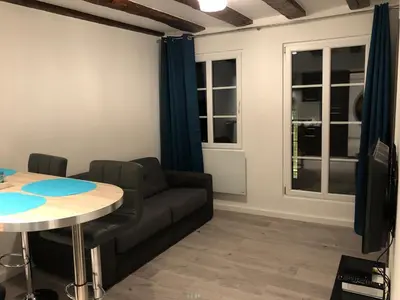 Coin salon dans l'établissement Gîte centre historique Colmar