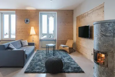 Télévision ou salle de divertissement dans l'établissement la roche gauthier 4 personnes