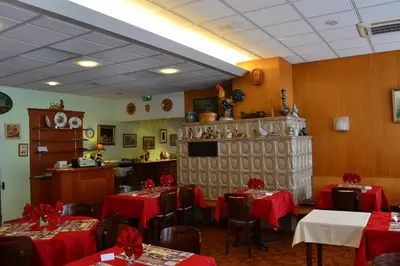 Restaurant ou autre lieu de restauration dans l'établissement Hotel Restaurant Niemerich
