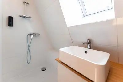Salle de bains dans l'établissement Colmar Historic Center - BELLE ALSACE - Studio Duplex 6 - BookingAlsace