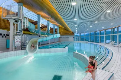 Piscine de l'établissement Azureva Club Bussang ou située à proximité