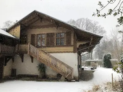 L'établissement La Datcha du Parc en hiver
