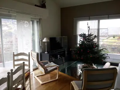 Télévision ou salle de divertissement dans l'établissement Bellavie - Maison d'hôtes