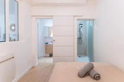 Salle de bains dans l'établissement Colmar City Center - Modern Studio COCOON - BookingAlsace