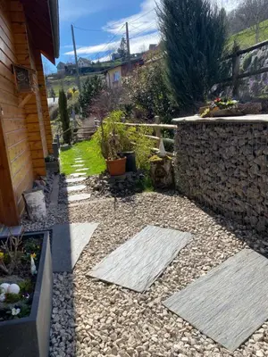 Jardin de l'établissement Le chalet de cathy