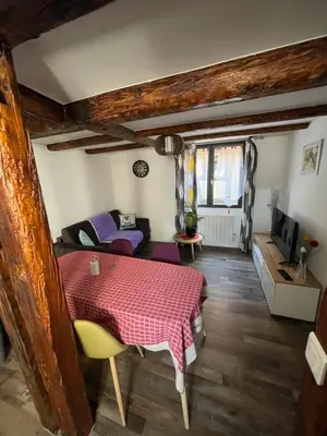 Coin salon dans l'établissement Gîtes La Petite Venise Colmar