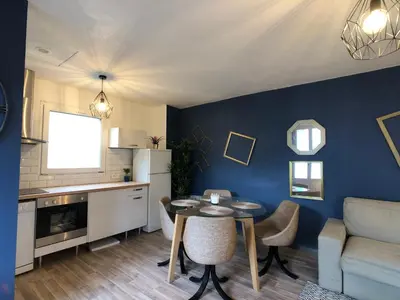 Cuisine ou kitchenette dans l'établissement Le 13 - 3min de Colmar Centre
