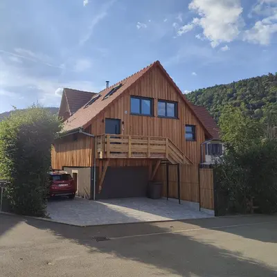 Vue générale sur la montagne ou vue sur la montagne depuis la maison de vacances