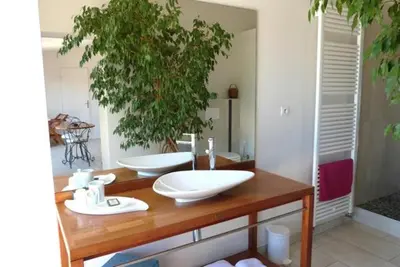 Salle de bains dans l'établissement Agora