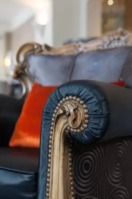 Coin salon dans l'établissement Logis Hôtel Beauséjour Colmar