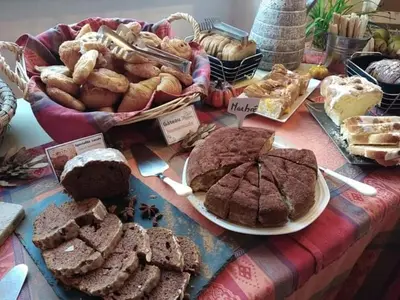 Nourriture dans l'hôtel ou à proximité