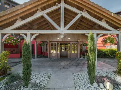 Façade ou entrée de l'établissement Hôtel Restaurant Spa Les Jardins De Sophie