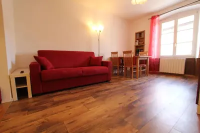Coin salon dans l'établissement Gîte L Écrin - Cœur de Riquewihr - 4 personnes