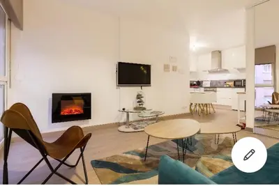 Télévision ou salle de divertissement dans l'établissement Appartement Colmar centre historique avec garage