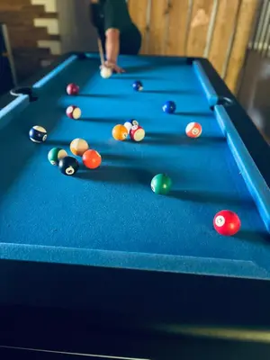 Billard dans l'établissement Maison Dans les nuages