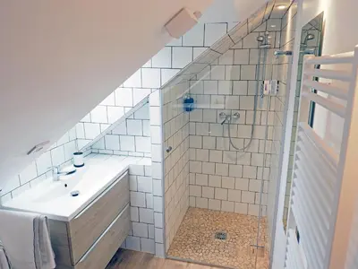 Salle de bains dans l'établissement Le 128, duplex alsacien 10 personnes, piscine