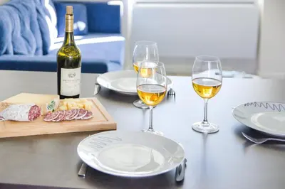 Boissons dans l'établissement Le 001-GregIMMO-Appart'Hôtel
