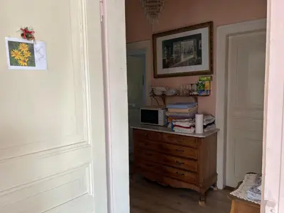 Plan de l'établissement Chambre Arnica lit 140 wifi sdb partagée