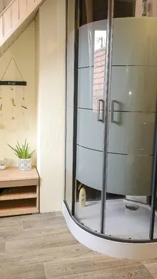 Salle de bains dans l'établissement Le Familial