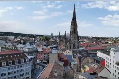 Vue générale sur Mulhouse ou vue de la ville depuis l'appartement