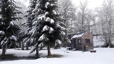 L'établissement Insolite Tiny House Sérénité Bien Être en hiver