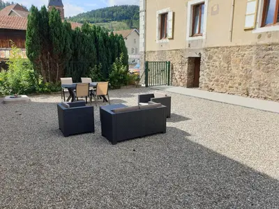 Vue générale sur la montagne ou vue sur la montagne depuis l'appartement