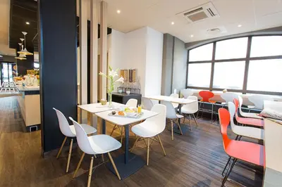Cuisine ou kitchenette dans l'établissement ibis Colmar Centre