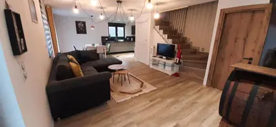 Télévision ou salle de divertissement dans l'établissement Gites Ostheim