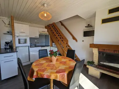 Plan de l'établissement Chalet familial avec cheminée à Gérardmer - FR-1-589-37