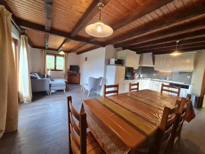 Plan de l'établissement Gîte confortable à Basse-sur-le-Rupt - 3 chambres, terrasse, proche La Bresse - FR-1-589-42