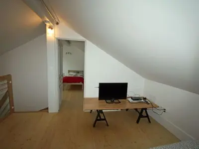 Télévision ou salle de divertissement dans l'établissement Charmant chalet 3 chambres avec terrasse proche Alsace - FR-1-589-112