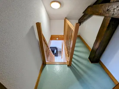 Plan de l'établissement Gîte Confortable en Pleine Nature avec Cheminée et Accès Direct aux Sentiers, Proche Gérardmer et Lac - FR-1-589-124