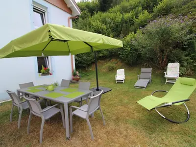 Plan de l'établissement Gîte Confortable en Pleine Forêt avec Étang, Idéal pour Familles et Amis - FR-1-589-154